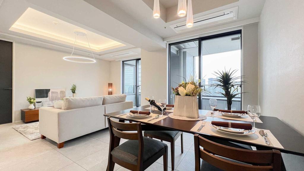 High-Floor Residence at Shinagawa V Tower